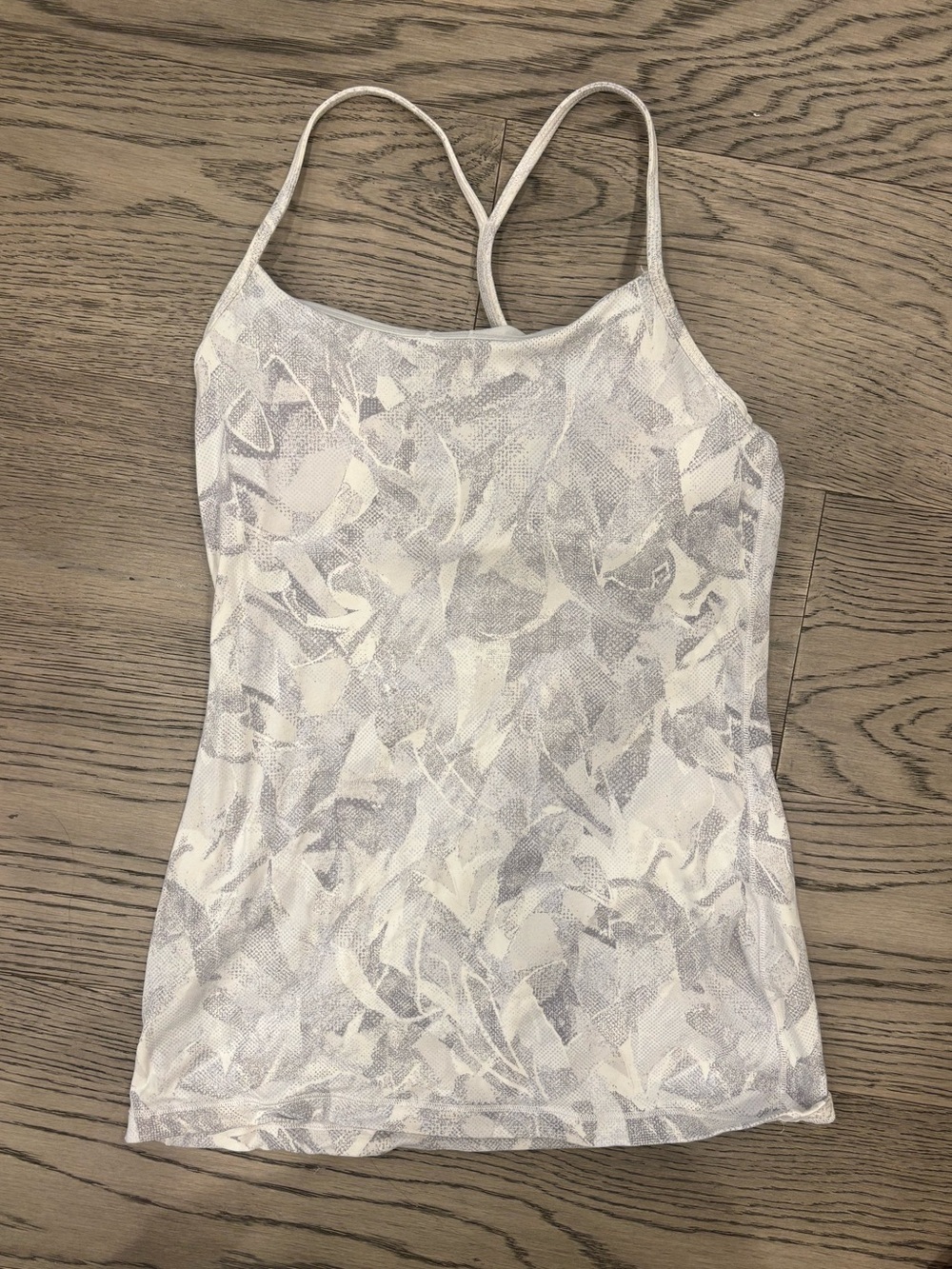 Lululemon Power Y Tank Abstract Gray White Print Size 6